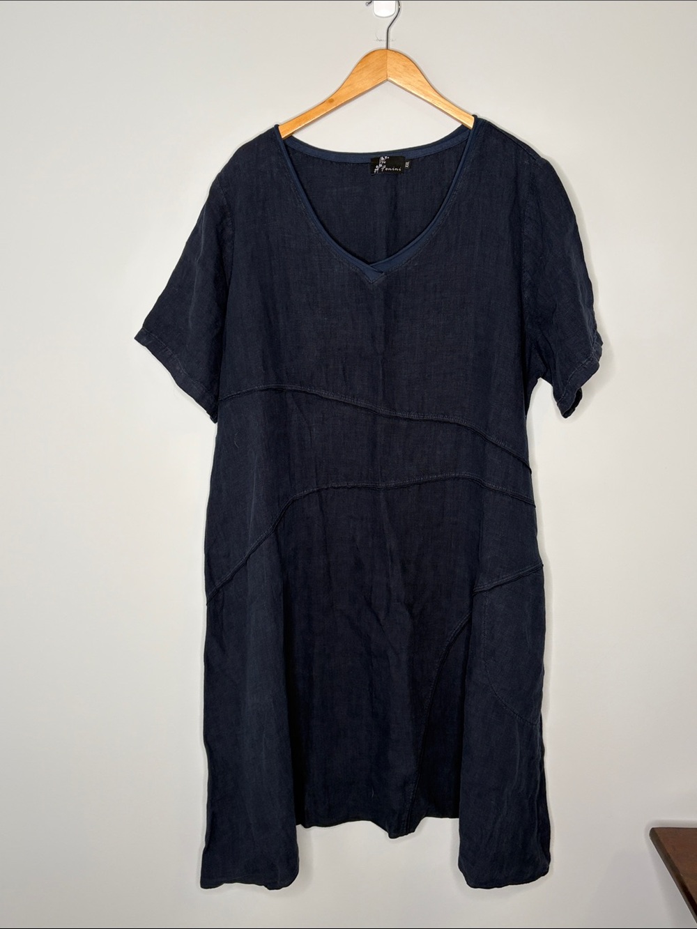 Gemini Relaxed V-Neck Maxi Dress in Navy XXL summer capsule linen